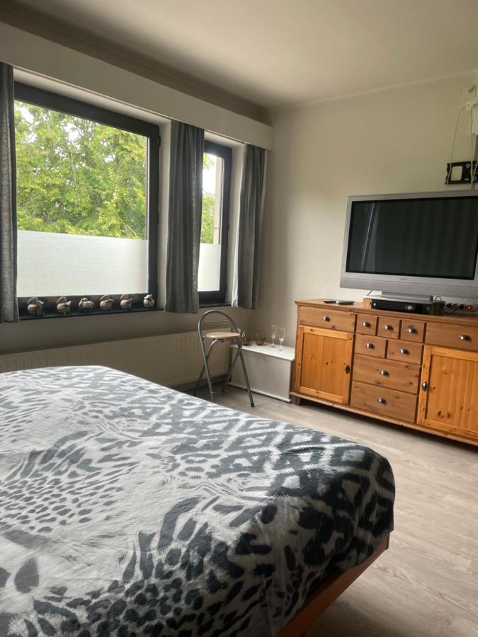 Homestay La Montagne Des Coeurs Eygenbilsen Eksteriør billede